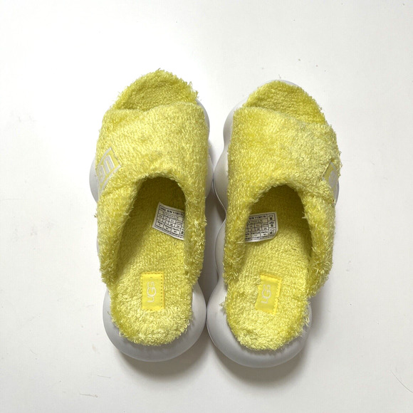 UGG Sugarcloud Platform Slide SZ 7 Sunny Yellow Fuzzy Terry Sandal 1138178 NWOB - Picture 10 of 12